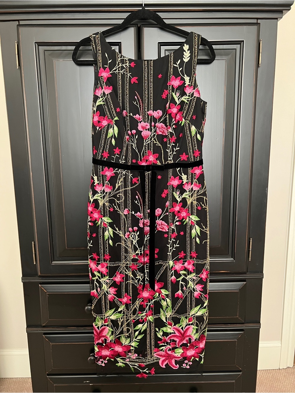 MARCHESA NOTTE Black Sleeveless Floral Embroidered Cocktail Dress in Pink Size 6 - Picture 2 of 4